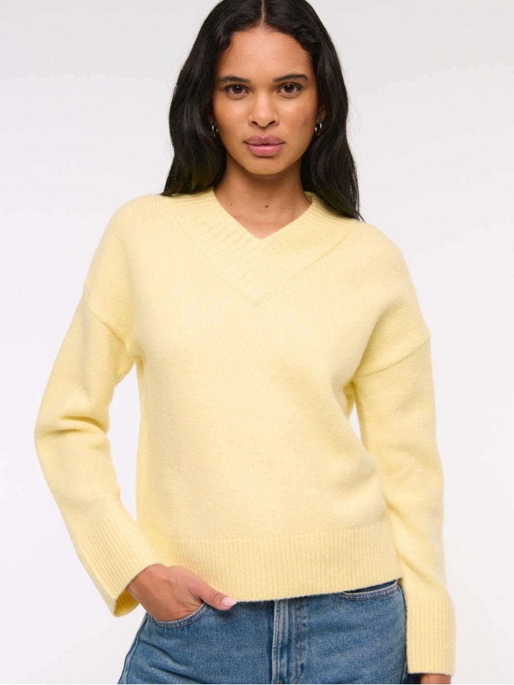 Abercrombie High V-Neck Sweater